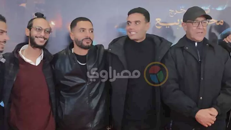 أشرف عبد الباقي يصل العرض الخاص لفيلم “ده صوت ايه ده”