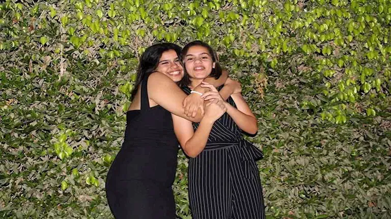 16 صورة لقصة بنات عبد الواحد السيد مع كرة القدم