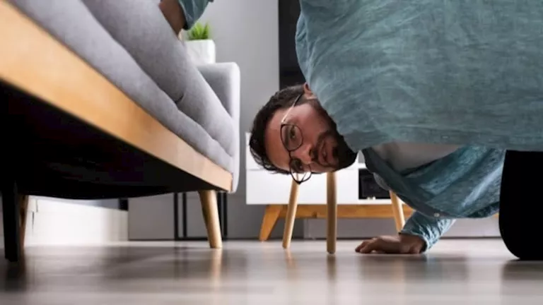 ما أسباب اختفاء الأشياء وظهورها فجأة؟