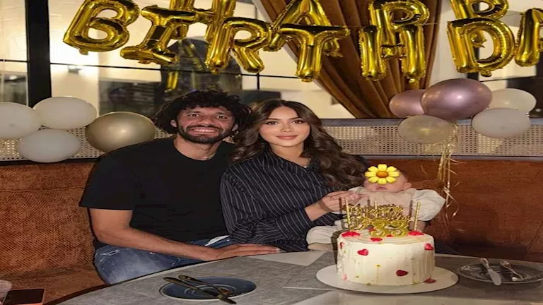 “المثالية”.. زوجة محمد النني تنشر صور لهما احتفالا بعيد ميلادها وتعلق