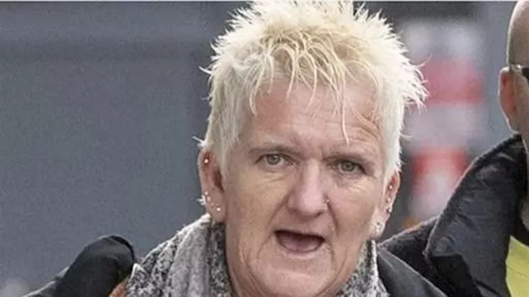 قضية مأساوية.. بريطانية تحتجز امرأة لـ25 عاما داخل “بيت الرعب”