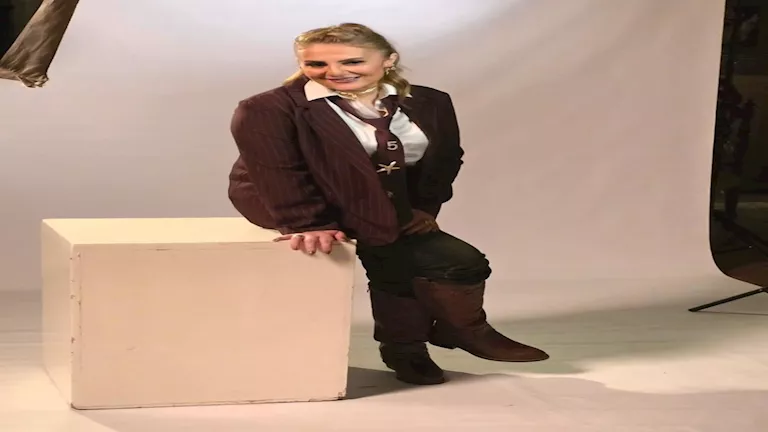 رانيا ياسين تروج لشخصيتها في مسلسل “بيت بابا”