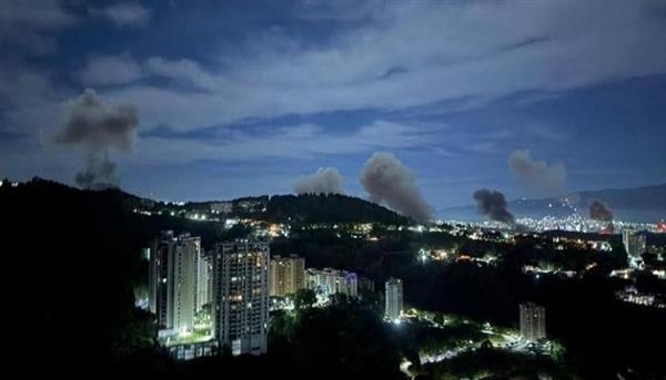 انفجارات عنيفة تهز العاصمة الفنزويلية كاراكاس وتحليق مكثف لطائرات حربية اميركية