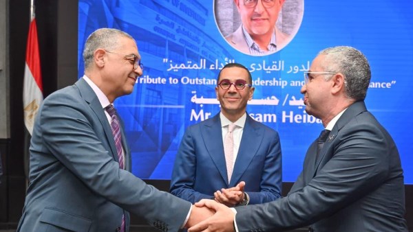 وزير الاستثمار يثمن دور حسام هيبة في تطوير منظومة العمل بالهيئة