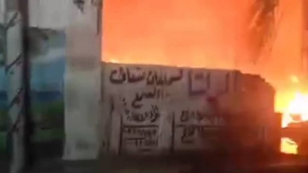 السيطرة علي حريق امتد إلي أسلاك الكهرباء في المنوفية السيطرة علي حريق امتد إلي أسلاك الكهرباء في المنوفية