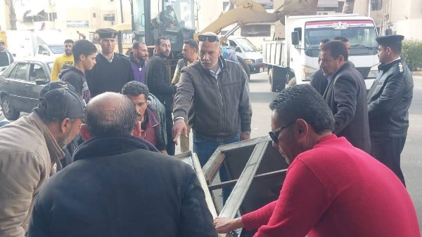 «الوالي» يُواصل قيادة حملة ضواحي بورسعيد المكبرة لإعادة الانضباط وإزالة الإشغالات | شاهد