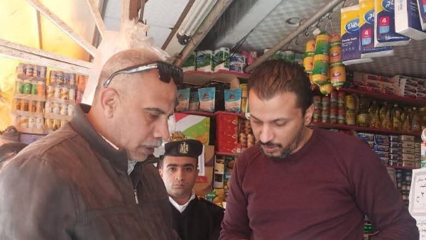 حسم على الأرض بلا تراجع… الوالي يقود ميدانيا حملة تحذيرية مكبرة في بورسعيد حسم على الأرض بلا تراجع… الوالي يقود ميدانيا حملة تحذيرية مكبرة في بورسعيد