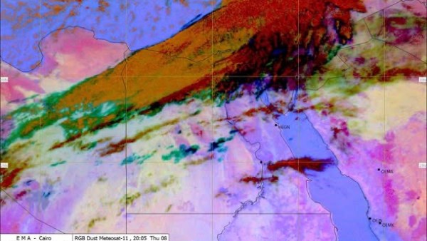 الأقمار الصناعية ترصد غطاءً سحابيا كثيفا.. وأمطار غزيرة تضرب السواحل الشمالية الغربية