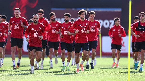 أحمد السيد يشيد بأداء صفقة الأهلي الجديدة