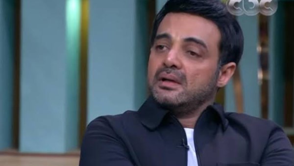 الجمهور هو الحكم..عمرو محمود ياسين يوجّه رسالة لمنتقدي مسلسل “وننسى اللي كان”