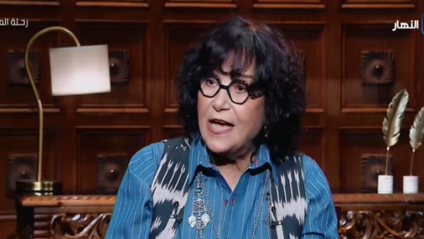 تعلمت أساسيات صناعة الحلي لمدة عامين