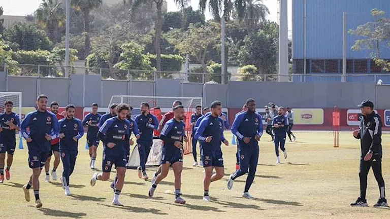 الأهلي يختتم تدريباته استعداداً لمواجهة الجونة في الدوري الممتاز