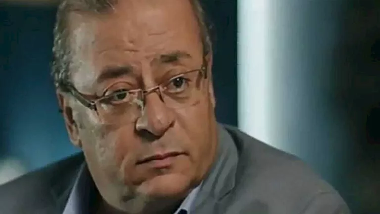 محمد الدسوقي يعلن وفاة زوجته: قرة عيني ماتت