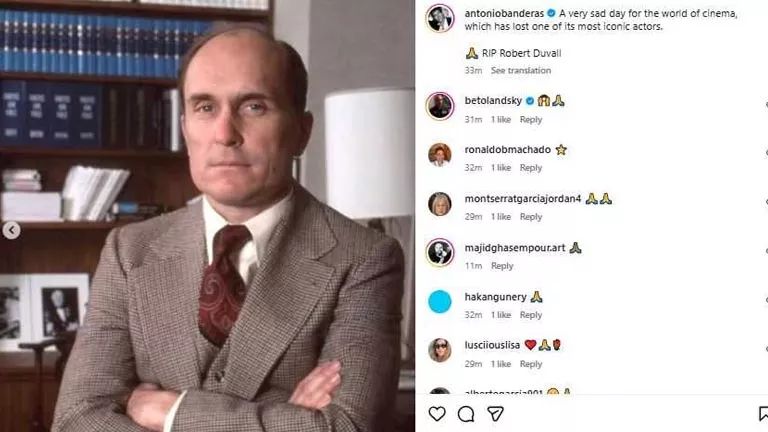 أنطونيو بانديراس ينعى النجم روبرت دوفال بكلمات مؤثرة