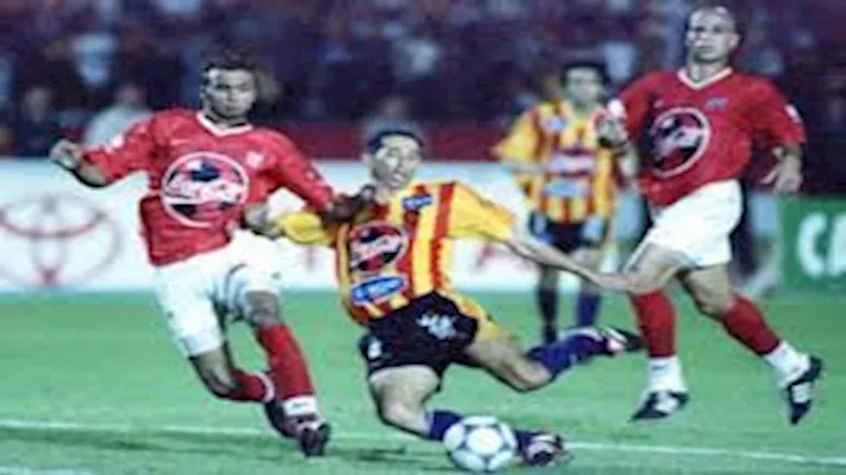 صاروخية عبد الحفيظ في رمضان.. حكاية أشهر مباراة بين الأهلي والترجي