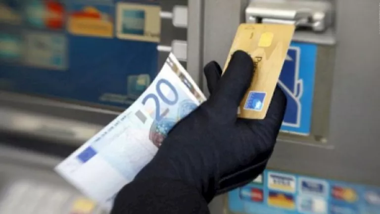 ازدياد هجمات أجهزة الصراف الآلي.. سرقة ملايين الدولارات ببرمجيات خبيثة