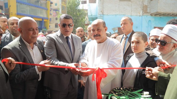 عقب تجديده بالجهود الذاتية..محافظ قنا يفتتح المسجد العتيق بنجع حمادي عقب تجديده بالجهود الذاتية..محافظ قنا يفتتح المسجد العتيق بنجع حمادي