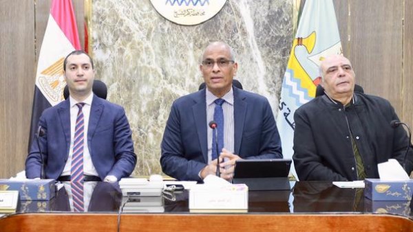 تعزيز الهوية الصناعية للمحافظة.. تفاصيل أول اجتماع لمحافظ كفر الشيخ