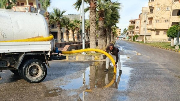 رجعت الشتوية.. سقوط أمطار غزيرة على كفر الشيخ| شاهد