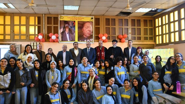 قذف القطارات بالحجارة يعرض الركاب للخطر