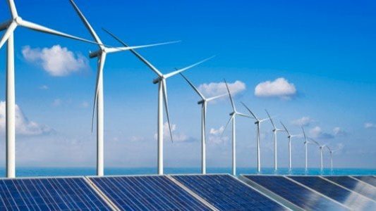 استثمارات ضخمة وتحالفات دولية.. مصر تتحول لمركز إقليمي للطاقة النظيفة