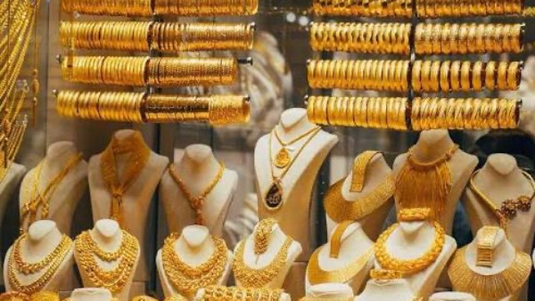 عيار 21 يفقد 300 جنيه.. انخفاض أسعار الذهب اليوم الثلاثاء 322026