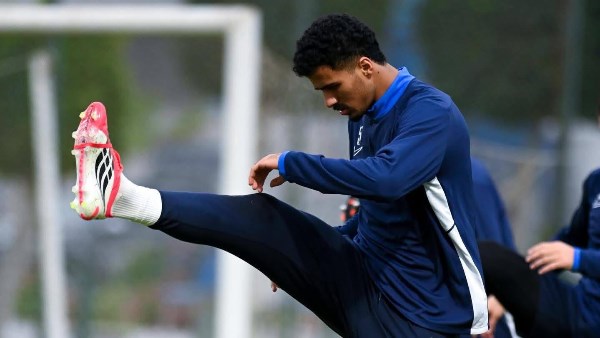 شاهد لقطات من مران الزمالك الختامي لمواجهة كايزر تشيفز بالكونفدرالية