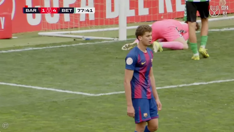 حمزة عبدالكريم يشارك في خسارة كارثية لشباب برشلونة في نهائي الكأس