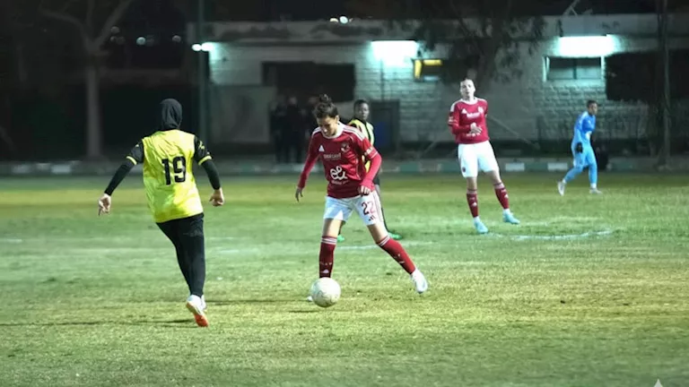 سيدات الأهلي يكتسحن المقاولون العرب برباعية في الدوري
