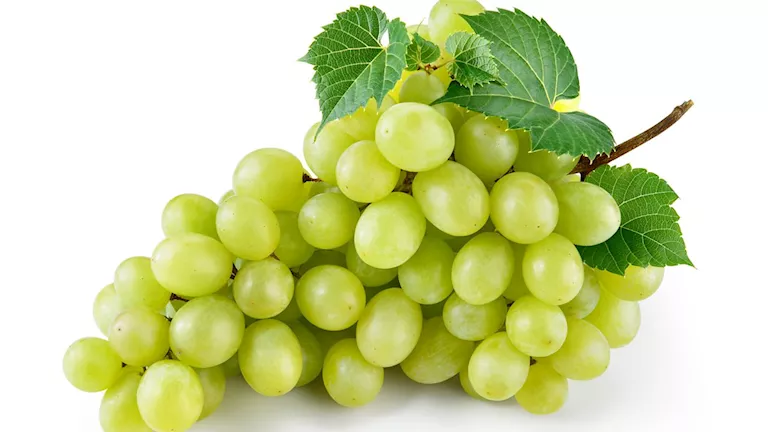 كيف يؤثر تناول العنب على القلب والدماغ؟ فواتئد مذهلة