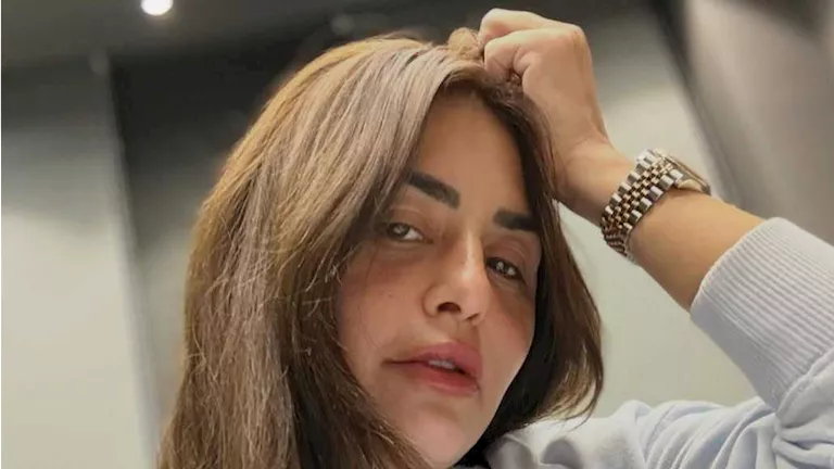 بالصور| منة فضالي تخطف أنظار جمهورها بإطلالة كاجوال