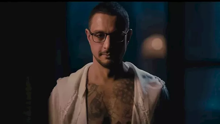 بعد سحبه.. “مصراوي” يكشف كواليس مفاوضات الرقابة وصناع “سفاح التجمع”