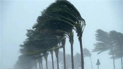 دعاء الطقس السيئ والمطر والرياح الشديدة.. كلمات نبوية للحفظ وقت العواصف وتقلبات الجو