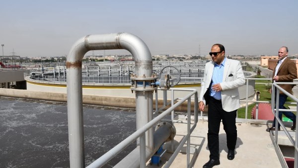 رئيس شركة مياه الشرب بالجيزة يتفقد محطة معالجة صرف صحي أبو رواش رئيس شركة مياه الشرب بالجيزة يتفقد محطة معالجة صرف صحي أبو رواش