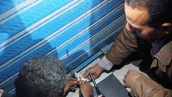 محافظ أسوان : حملات مكبرة لرفع243 حالة إشغال وتعدى بسوق وشارع بورسعيد بمركز كوم أمبو ..صور محافظ أسوان : حملات مكبرة لرفع243 حالة إشغال وتعدى بسوق وشارع بورسعيد بمركز كوم أمبو ..صور