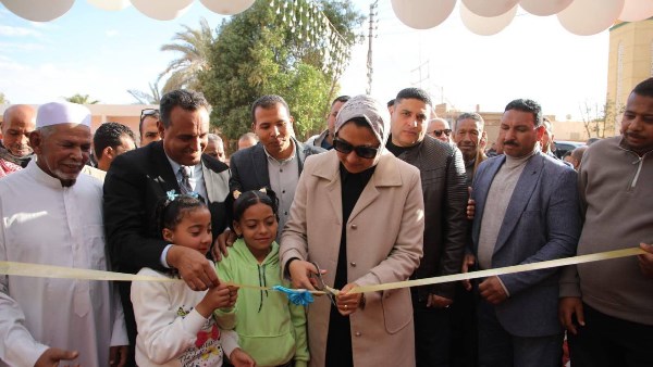 محافظ الوادى الجديد تفتتح معرض أهلاً رمضان بـ«قرية تنيدة» بمركز بلاط