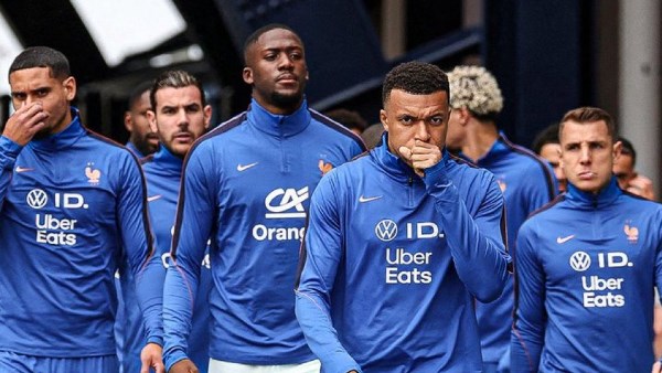 ديشامب يعلن تشكيل منتخب فرنسا لمواجهة كولومبيا وديا