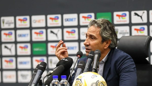 المصري يُودّع الكونفدرالية بعد التعادل مع شباب بلوزداد .. والكوتش يوضح الأسباب