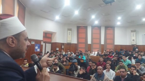 البحوث الإسلامية يواصل فعاليات «الأسبوع الدعوي 19 بـ صيدلة الأزهر