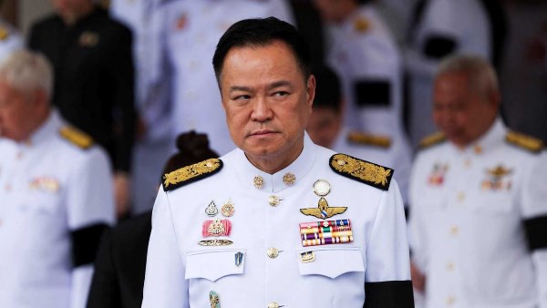 التوصل إلى اتفاق مع إيران لعبور سفن النفط مضيق هرمز