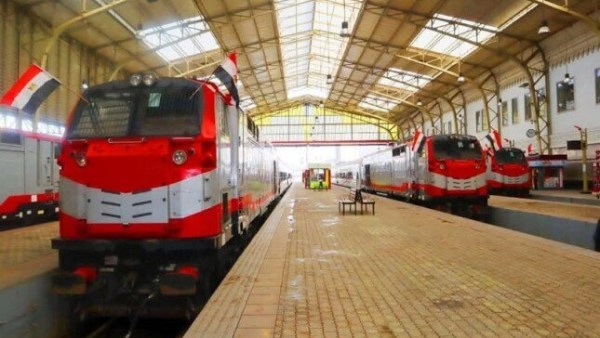 «السكة الحديد» تبدأ اليوم تشغيل قطارات عيد الفطر الإضافية