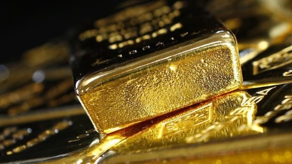 الذهب يواصل الهبوط ويتراجع بأكثر من 5% إلى 4254.67 دولار للأوقية