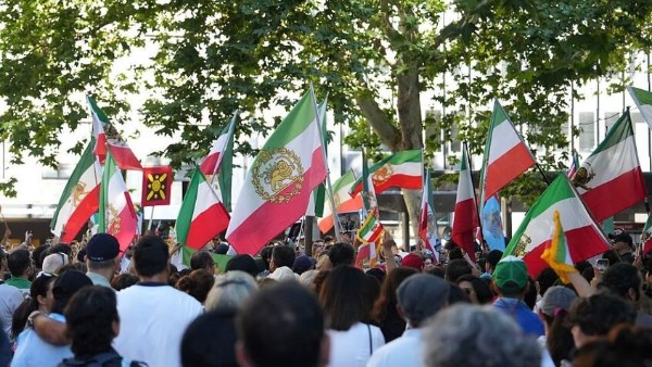 شكوك جدية في قدرة المعارضة الإيرانية على إسقاط النظام