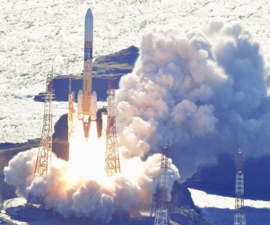 إسرائيل : اعتراض صاروخين إيرانيين في سماء المركز وسقوط آخر في منطقة مفتوحة