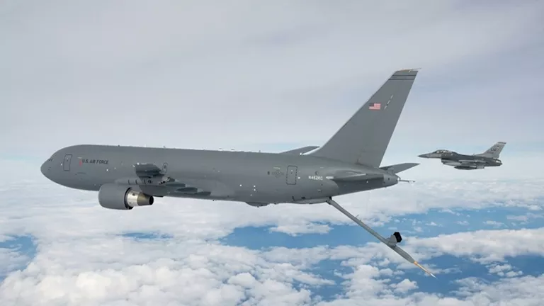 تعطيل الحركة في 3 مطارات أمريكية والسبب غريب