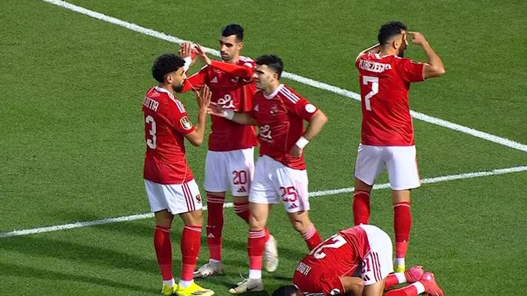 الأهلي يعلن جاهزية ثلاثى الفريق