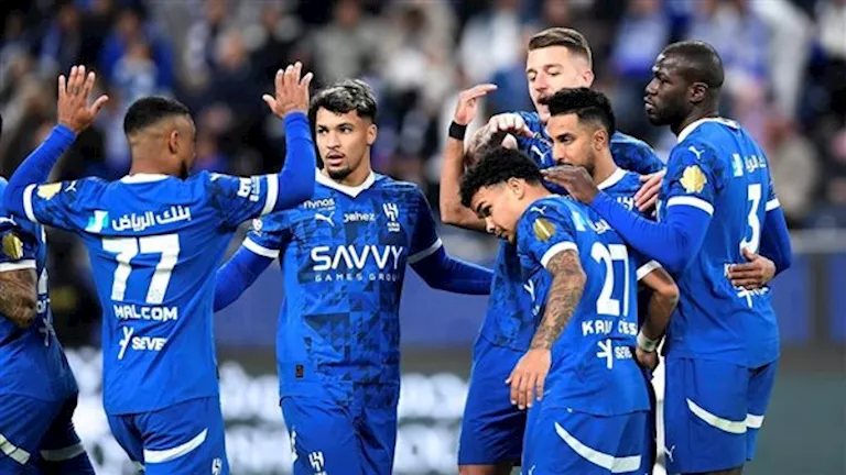 إصابة بنزيما تربك حسابات الهلال قبل مواجهة التعاون في دوري روشن