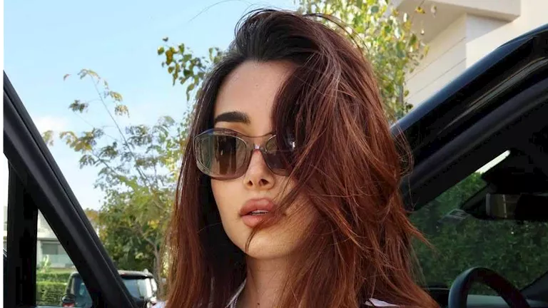 إطلالة جذابة لهنا الزاهد تثير تفاعل الجمهور على إنستجرام