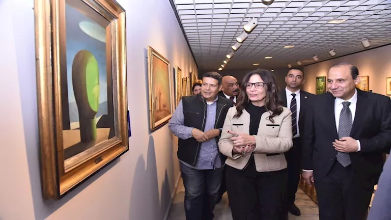 افتتاح معرض كنوز مقتنيات الأوبرا التشكيلية بالتزامن مع حفل عمر خيرت