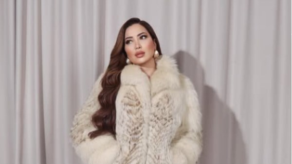 نسرين طافش تلفت الأنظار بإطلالة غير تقليدية